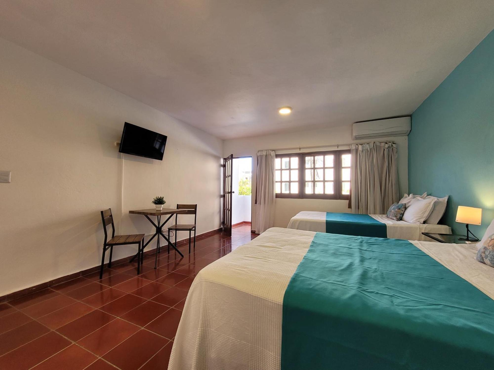Calypso Beach Hotel By The Urbn House Santo Domingo Airport Boca Chica Exterior photo